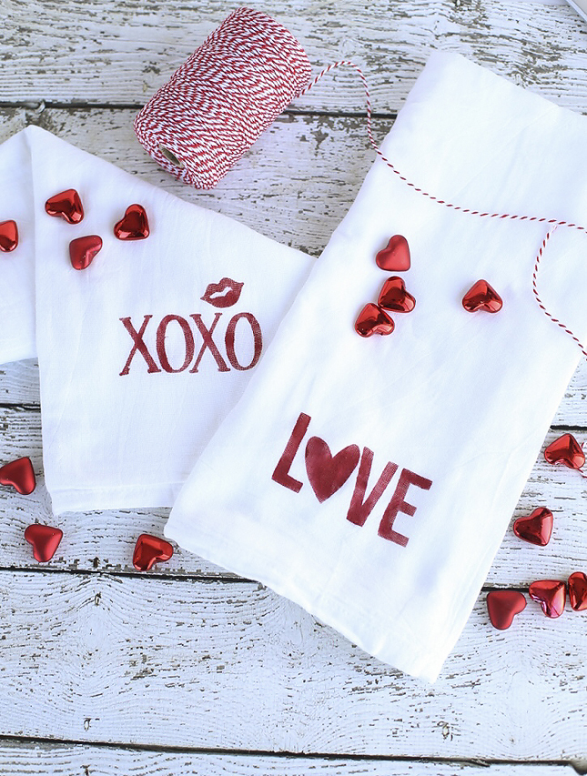 Stenciled Towels by Blooming Homestead