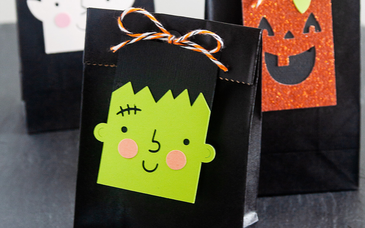 Featured Image for Halloween Treat Bags (#118163)