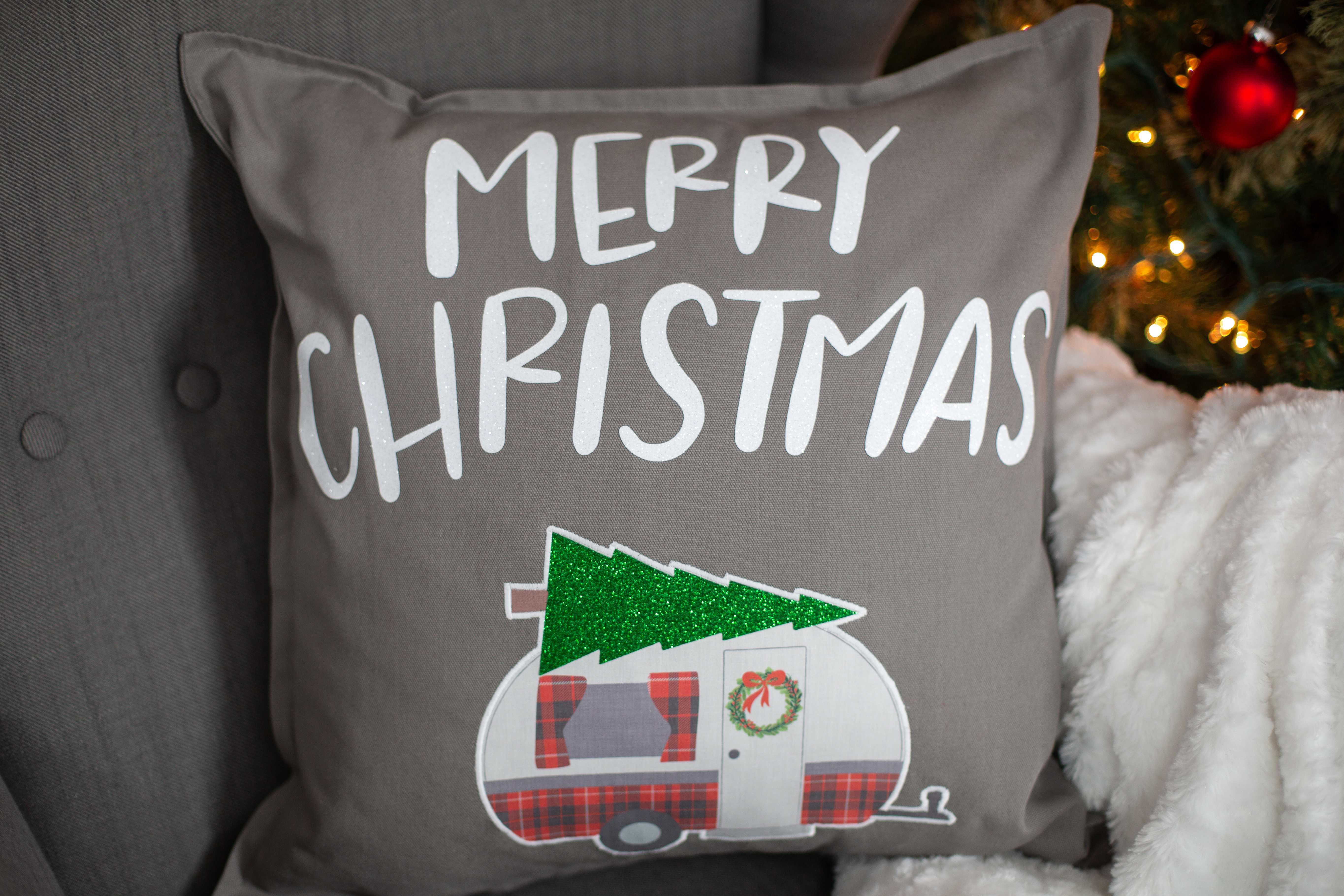 Featured Image for Christmas Pillow with Printable Cotton Fabric (#119220)
