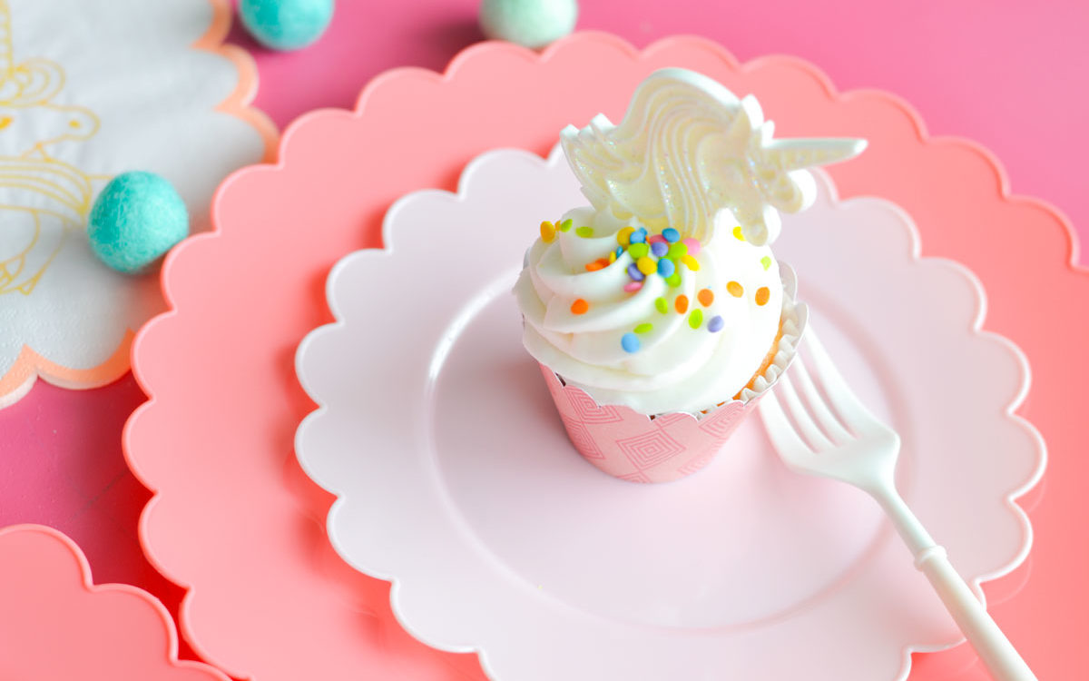 Featured Image for Unicorn Cupcake Toppers (#122070)