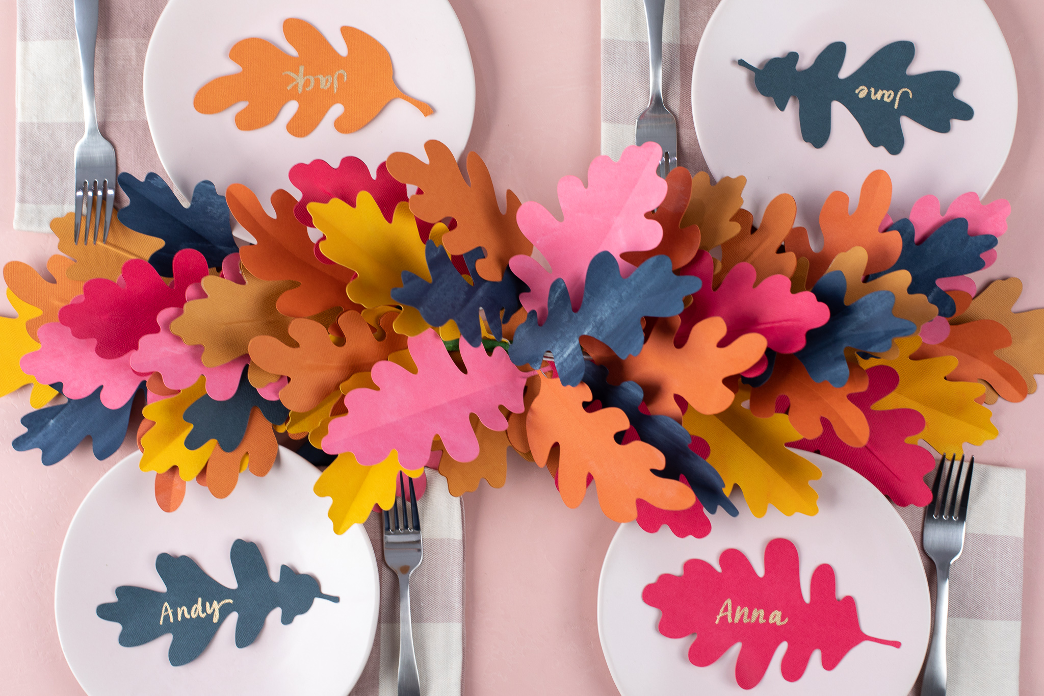 Featured Image for Fall Leaf Centerpiece (#125140)