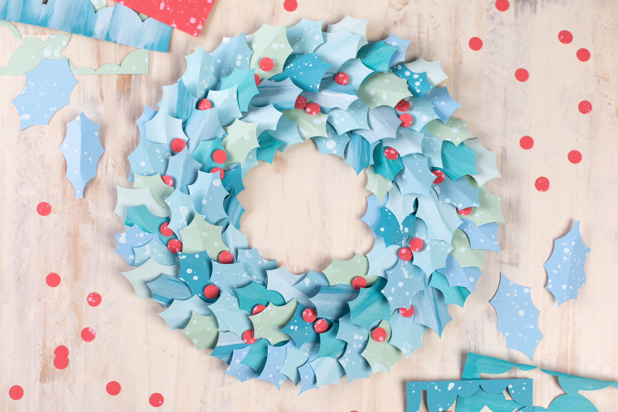 Featured Image for Holly Berry Wreath (#125745)